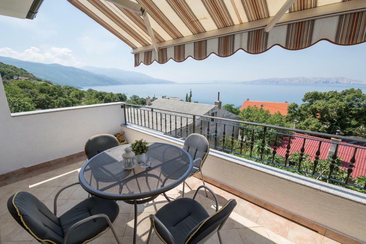 Apartment Franko Senj  Esterno foto